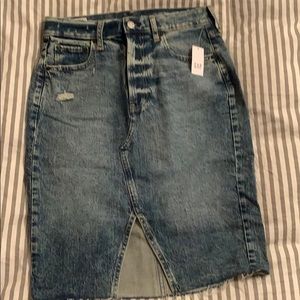 Gap denim pencil skirt BNWT size 4 27